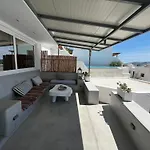 Mykonos Nests - Sea View Escape Apartmán Tourlos