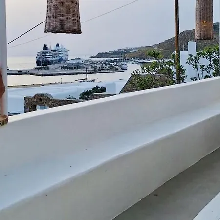 아파트 Mykonos Nests - Sea View Escape 투를로스